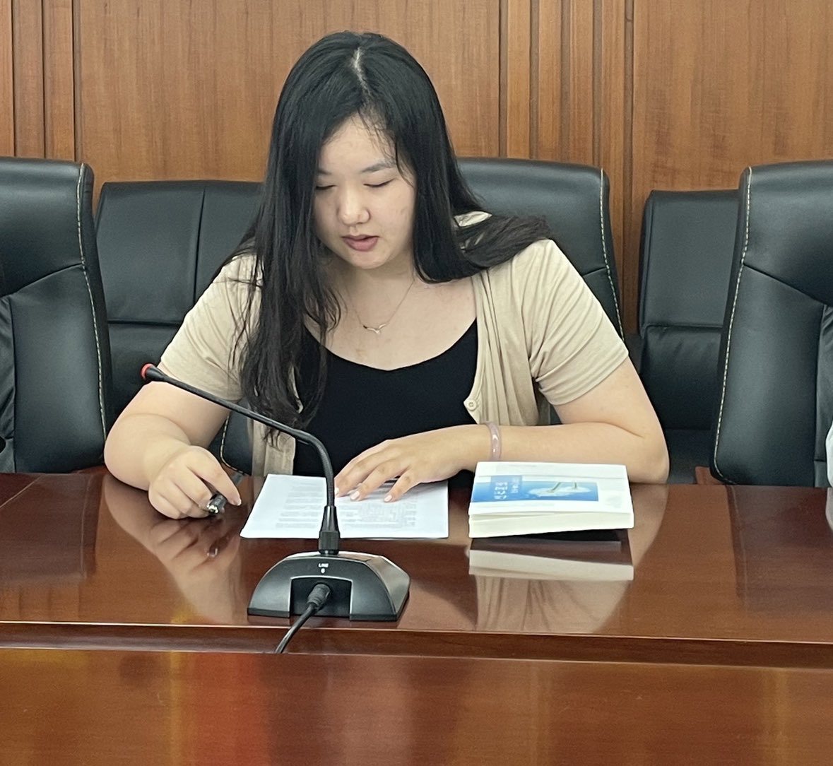 6A3C2DDE-1BC1-4363-B119-8ED02C52F3CF-34938-0000122537A84C7C.ico